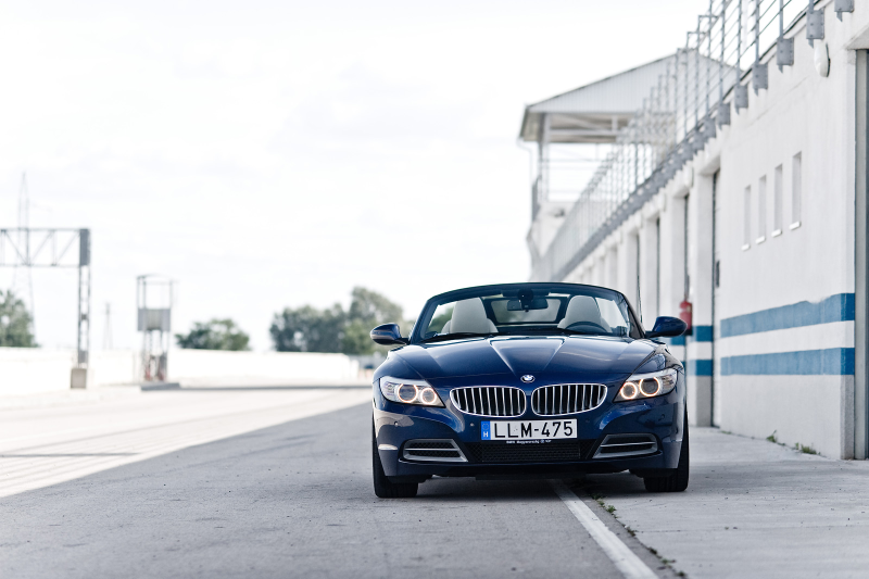 Illustration for article titled Trackside With the New BMW Z4
